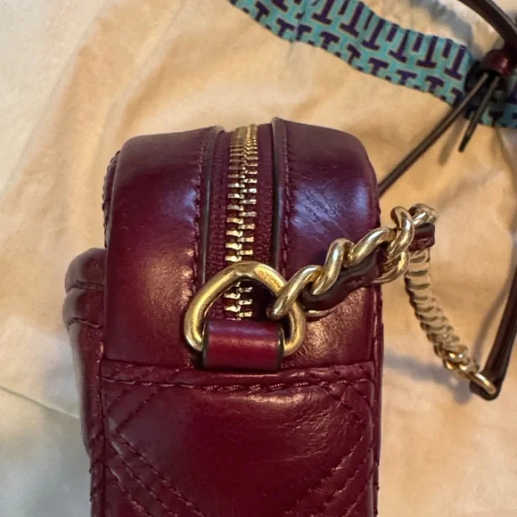 Tory Burch Maroon Quilted Crossbody Bag - Picture 3 of 8